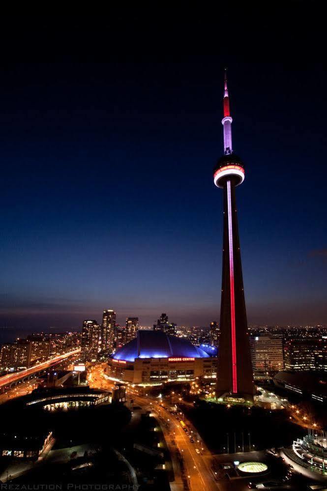 Napa Furnished Suites At Cn Tower & Maple Leaf Square Toronto Esterno foto